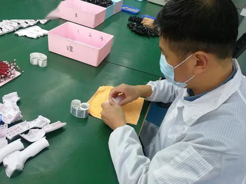 我省大力支持重點防護用品生產(chǎn)企業(yè)復產(chǎn)復工